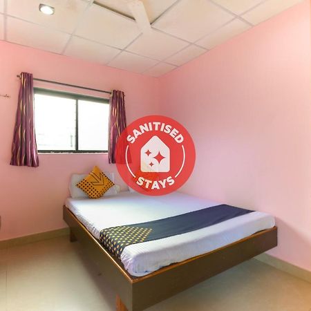 Khamshet Spot On 65135 Hotel Suvarna Samrat Lodge מראה חיצוני תמונה