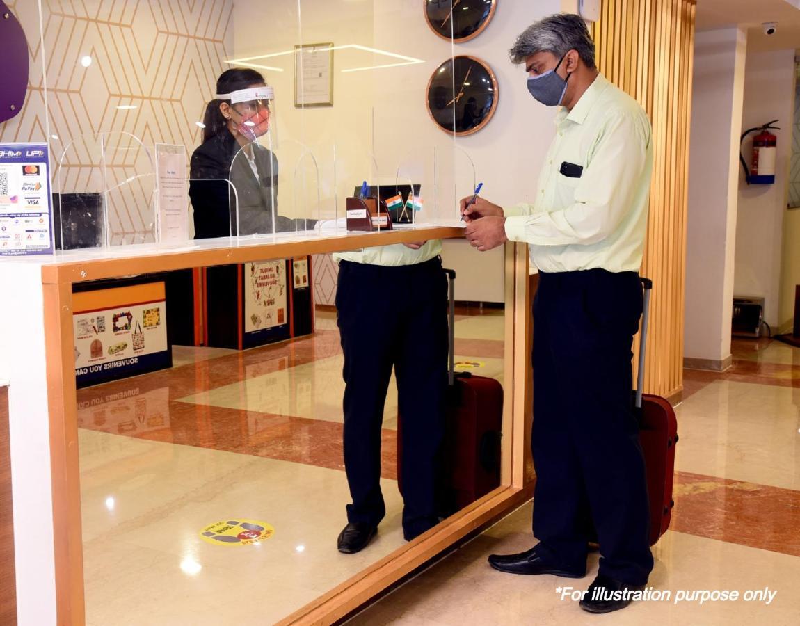Khamshet Spot On 65135 Hotel Suvarna Samrat Lodge מראה חיצוני תמונה